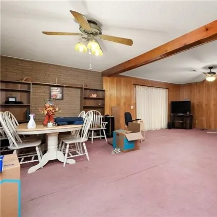 Image 4 - 215 Wedger Road, Country Aire Estates Number 4 Colonia, Hidalgo County, TX 78599, USA - House for sale