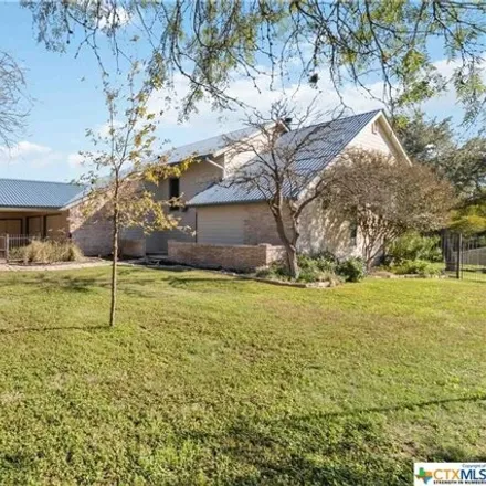 Image 3 - 697 River Springs Drive, Elm Grove Camp, Guadalupe County, TX 78155, USA - House for sale