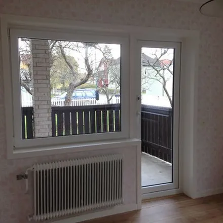 Rent this 3 bed apartment on Brogatan in 571 41 Nässjö, Sweden