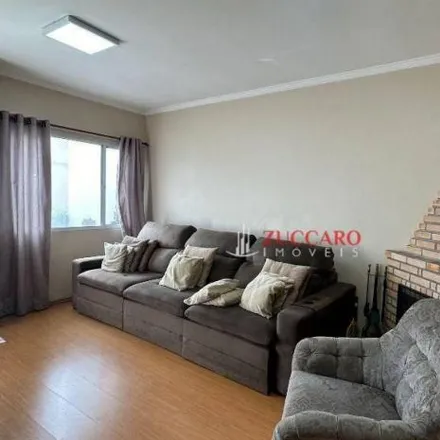 Buy this 3 bed house on Rua Francisco Antunes in Vila Augusta, Guarulhos - SP