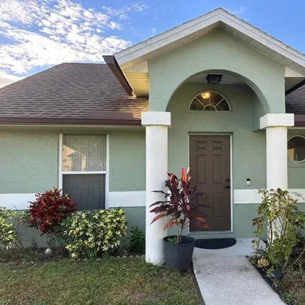 Buy this 3 bed house on 2958 Southeast Bella Road in Port Saint Lucie, FL 34984