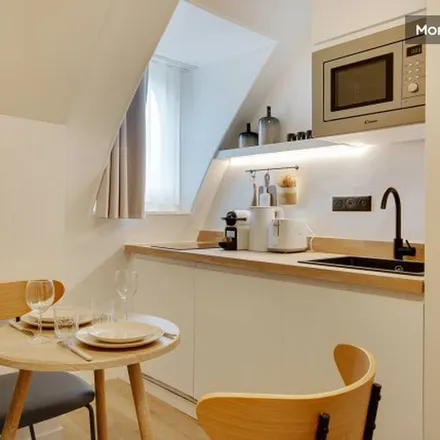 Image 4 - 7 Rue Édouard Fournier, 75116 Paris, France - Apartment for rent
