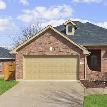 Buy this 4 bed house on 1211 Inglewood Drive in Mansfield, TX 76063