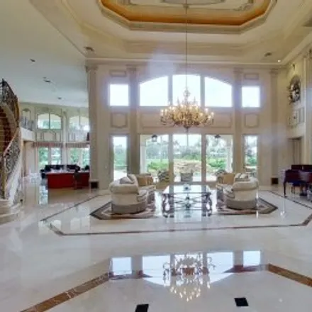 Buy this 6 bed apartment on 17951 Lake Estates Drive in St. Andrews Country Club, Boca Raton