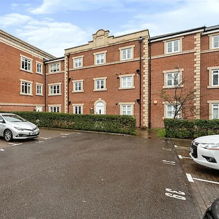 Rent this 2 bed apartment on Victoria Court in Talfourd way, Redhill