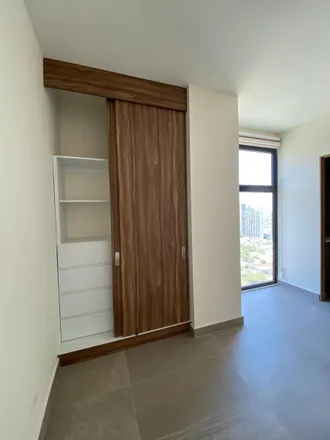 Rent this studio apartment on Calle Francisco Villa in Colonia La Banda, 66190 Santa Catarina