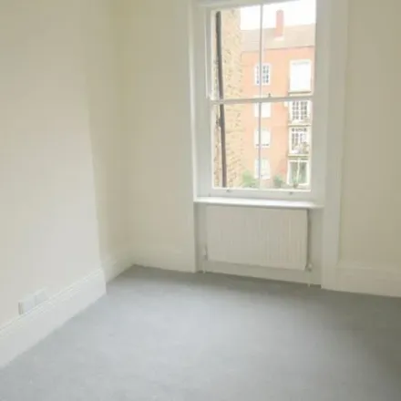 Image 6 - Southcott Mews, London, NW8 7AT, United Kingdom - Apartment for rent