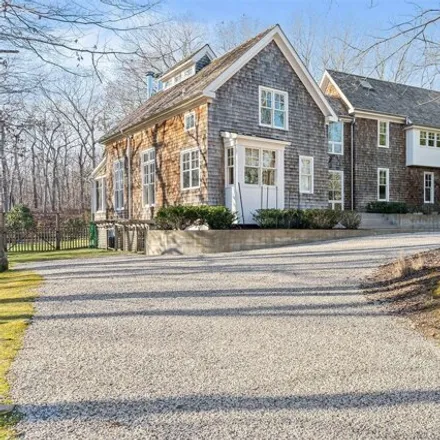 Rent this 4 bed house on 81 North Woods Lane in Northwest Harbor, East Hampton