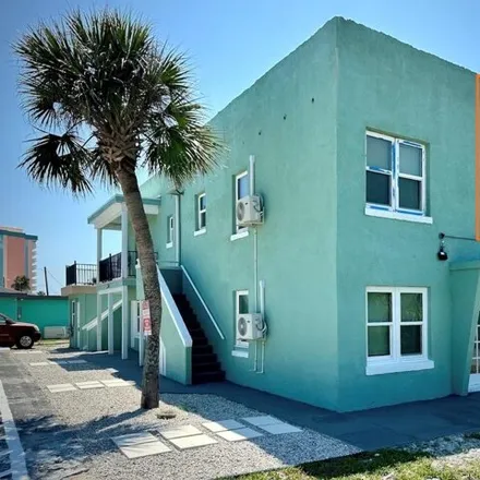 Rent this studio apartment on 130 Botefuhr Avenue in Daytona Beach, FL 32118