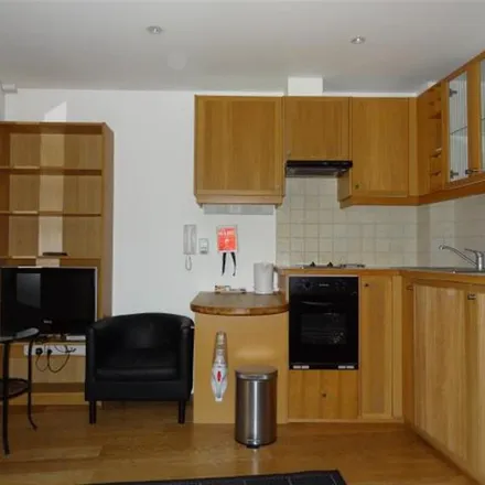 Image 5 - 30 Cartwright Gardens, London, WC1H 9EH, United Kingdom - Apartment for rent