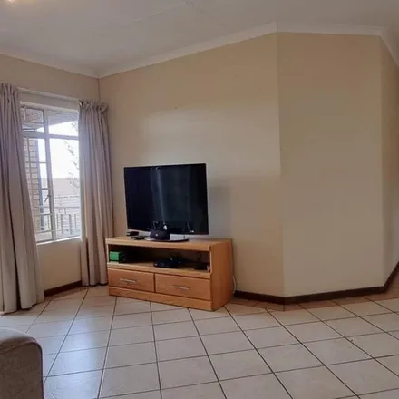 Image 8 - Moreleta Kloof Nature Reserve, Douglas Scholtz Street, Erasmuskloof, Pretoria, 0010, South Africa - Apartment for rent