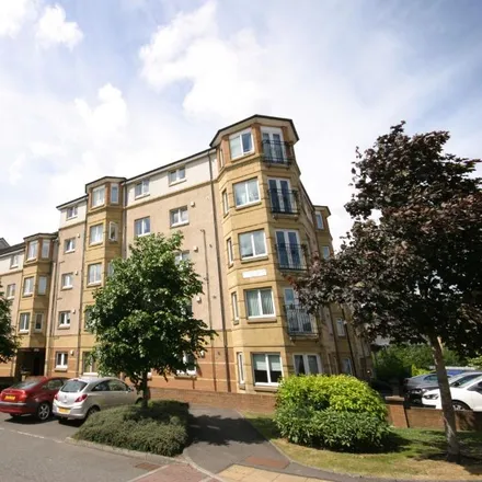 Rent this 5 bed apartment on 6 Easter Dalry Drive in City of Edinburgh, EH11 2TE