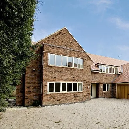 Rent this 5 bed house on 72 Sandy Lane in Bramcote, NG9 3GS
