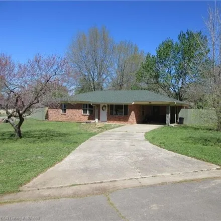 Buy this 3 bed house on 886 Tammy Drive in Waldron, AR 72958