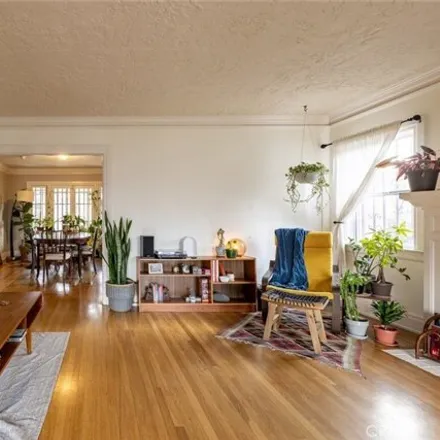 Image 6 - Kenmore Avenue, Los Angeles, CA 90027, USA - House for sale