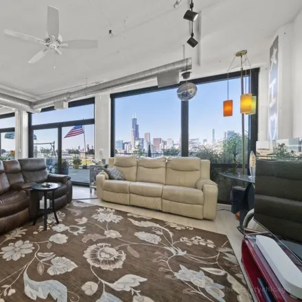 Image 4 - Dearborn Tower, 1530 South State Street, Chicago, IL 60605, USA - Loft for sale