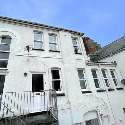 Rent this 1 bed house on Coastline Linen in 145 High Street, Ilfracombe