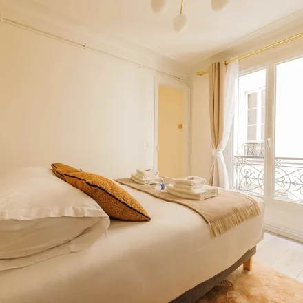Image 8 - 15 Rue Danielle Casanova, 75001 Paris, France - Apartment for rent