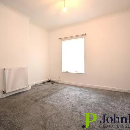 Image 3 - 51 St Thomas' Road, Coventry, CV6 7AR, United Kingdom - Townhouse for rent