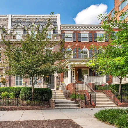 Buy this 2 bed condo on 2816 Connecticut Avenue Northwest in Washington, DC 20015