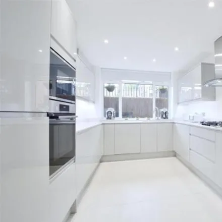 Image 2 - 5 Harley Road, London, NW3 3BX, United Kingdom - Townhouse for rent