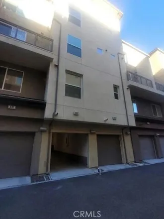 Rent this 2 bed house on 537-553 Rockefeller in Irvine, CA 92612