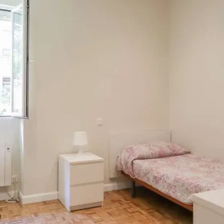 Rent this 5 bed apartment on Clínica del Pie Argüelles in Calle de Benito Gutiérrez, 5