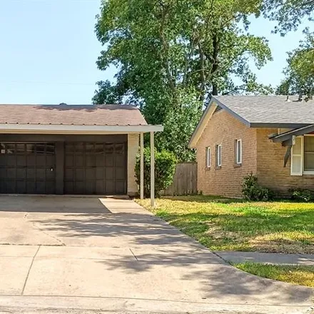 Buy this 3 bed house on 1016 Ashland Drive in Mesquite, TX 75149
