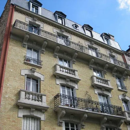Rent this 3 bed apartment on 19 Avenue de Château du Loir in 92400 Courbevoie, France