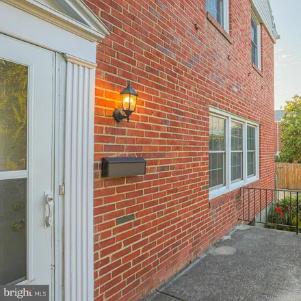 Image 2 - 1638 Glen Keith Boulevard, Towson, MD 21286, USA - Townhouse for sale