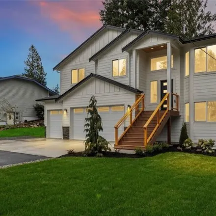 Buy this 5 bed house on 2455 74th Street Southeast in Everett, WA 98203