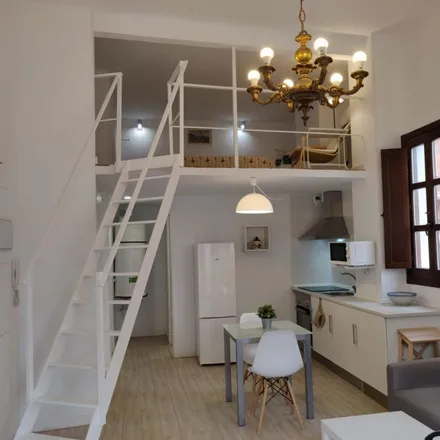 Image 4 - Carrer de Vidal Canelles, 21, 46011 Valencia, Spain - Apartment for rent