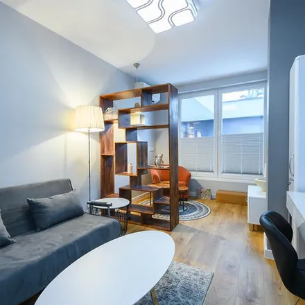 Rent this 4 bed apartment on Gdańska in 90-536 Łódź, Poland