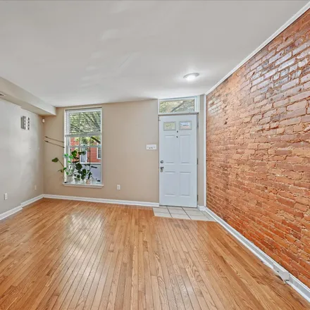 Image 2 - 1001 South Bouldin Street, Baltimore, MD 21224, USA - Townhouse for rent