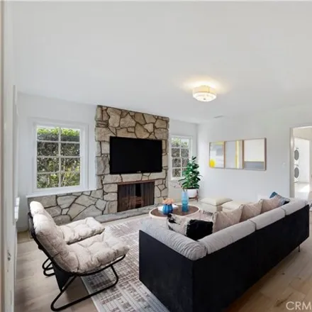 Image 2 - Star Auto Check, Kramerwood Place, Los Angeles, CA 90034, USA - House for sale