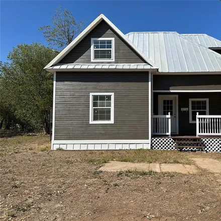 Buy this 3 bed house on 1303 Avenue B in Brownwood, TX 76801