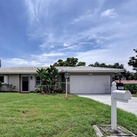 Rent this 2 bed house on 11118 91st Avenue in Seminole, FL 33772