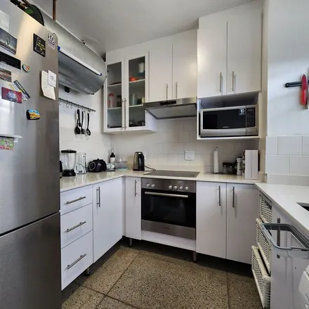 Image 2 - Glengarry Crescent, Nelson Mandela Bay Ward 2, Gqeberha, 6006, South Africa - Apartment for rent
