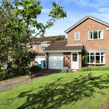 Buy this 3 bed house on Loughshaw in Tamworth, B77 4LZ