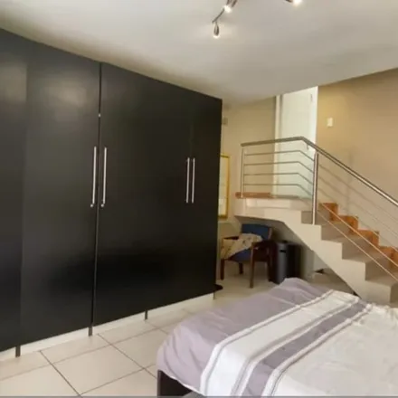 Rent this 4 bed apartment on Jamestown Avenue in Crosby, Johannesburg