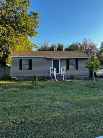 Buy this 2 bed house on 3830 Southwest 34th Street in Oklahoma City, OK 73119