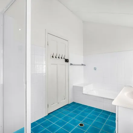 Rent this 3 bed apartment on 29 Pine Street in Wynnum QLD 4178, Australia