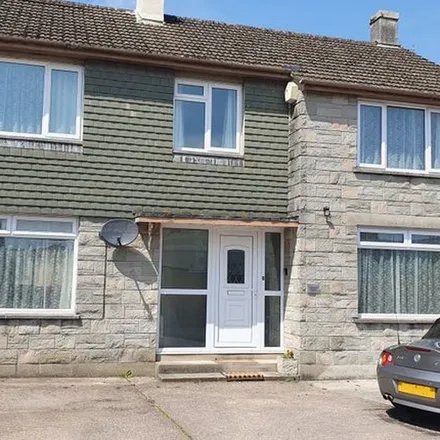 Rent this 4 bed apartment on Station Road in Bovey Tracey, TQ13 9AS