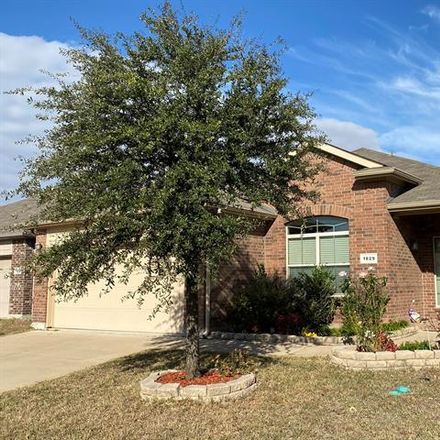 Rent this 4 bed house on 1829 Capulin Road in Fort Worth, TX 76131