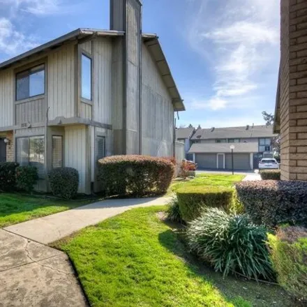 Image 3 - 4747 N Woodrow Ave Unit 133, Fresno, California, 93726 - House for sale