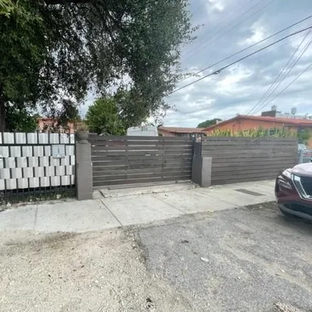 Buy this studio duplex on 2201 Northwest 33rd Street in Miami, FL 33142