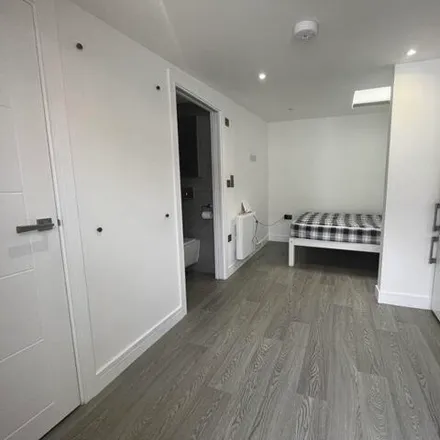 Rent this studio apartment on Redsprout in 8b North Lane, Harbledown