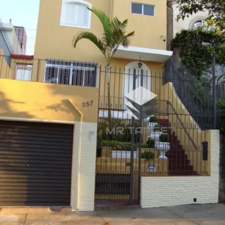Rent this 3 bed house on Avenida Turmalina 342 in Aclimação, São Paulo - SP