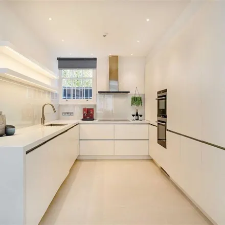 Rent this 4 bed apartment on 16 Trevor Street in London, SW7 1TW