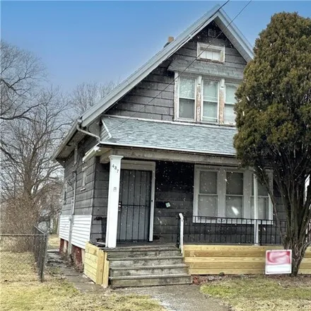 Buy this 3 bed house on 447 Third Street in Toledo, OH 43605